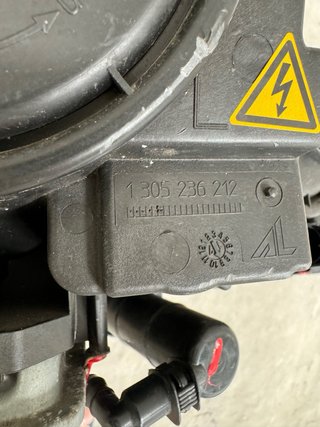 Faro izquierdo XENON Mercedes W204