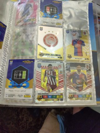 Álbum cromos Adrenalyn FIFA 365 2023