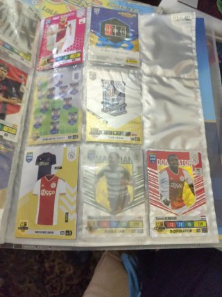 Álbum cromos Adrenalyn FIFA 365 2023