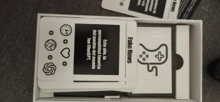 Juego de mesa FAKE NEWS