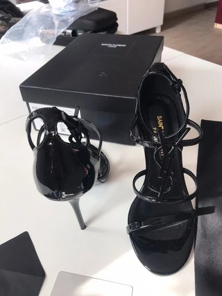 Scarpe Yves Saint Laurent nere lucide n* 38 mai