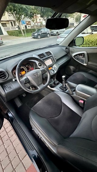 Toyota RAV4 2.2 4X4 EXECUTIVE
