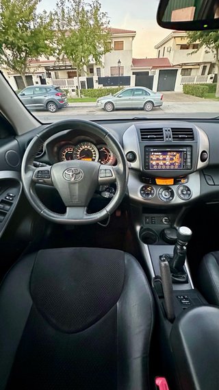 Toyota RAV4 2.2 4X4 EXECUTIVE