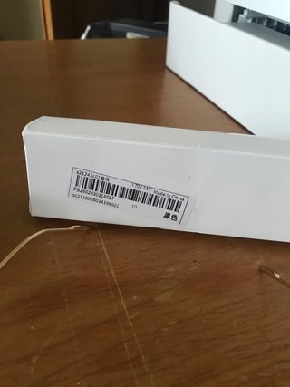 Occhiali da sole nuovi mai usati
