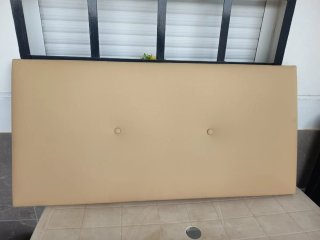 Cabezales de cama beige polipiel de 1,05×0,50cms