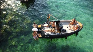 ALQUILER BARCO SIN LICENCIA  (Aqua Yachts590)40CV