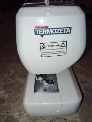 Máquina de coser Termozeta inventa100