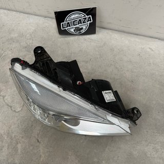 Faro derecho XENON Mercedes W204