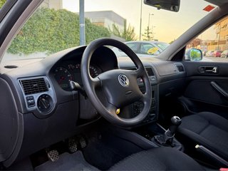 Volkswagen Golf 2001