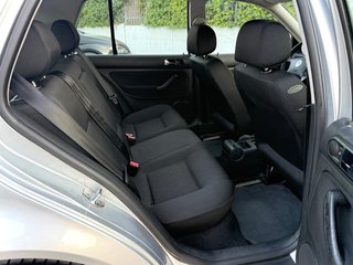 Volkswagen Golf 2001