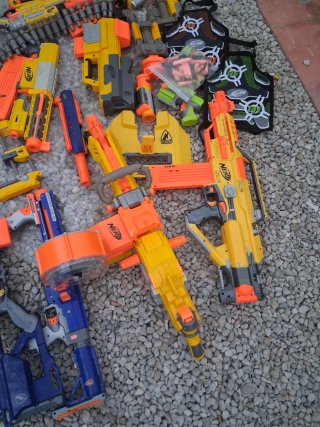 Lote Nerf y Accesorios