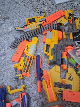 Lote Nerf y Accesorios