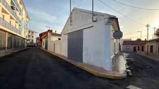 Casa de 570m en el centro de fuente alamo