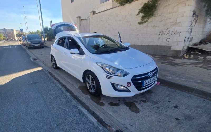Hyundai i30 2015 - foto 1