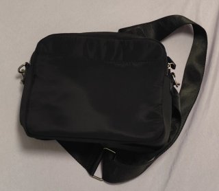 ✨ NO NEGOCIABLE ✨  Bolso bandolera Misako