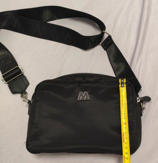 ✨ NO NEGOCIABLE ✨  Bolso bandolera Misako