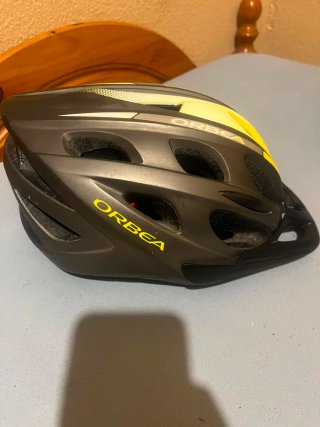 Casco Orbea Negro y Amarillo