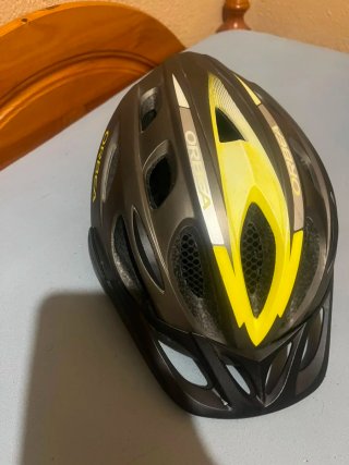 Casco Orbea Negro y Amarillo