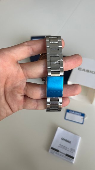 Reloj Casio 1302 Negro - NUEVO