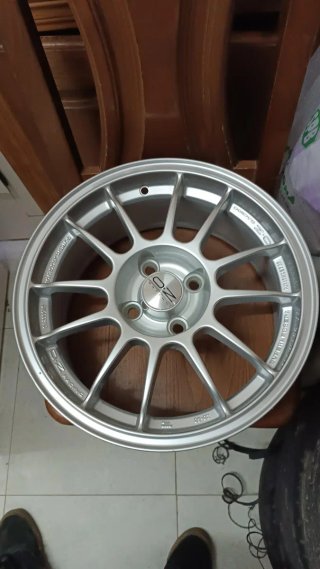 Llanta OZ f1