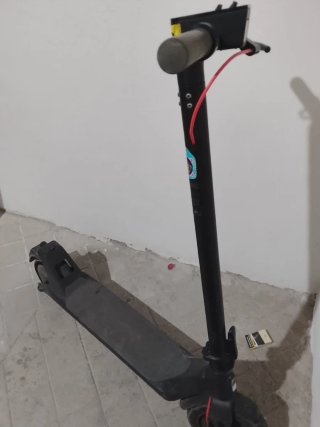 Patinete Eléctrico Negro
