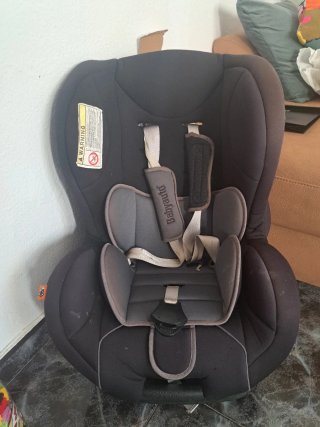 Silla de coche negra