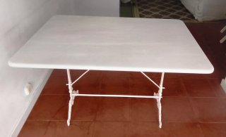 Mesa bistró vintage de mármol blanco