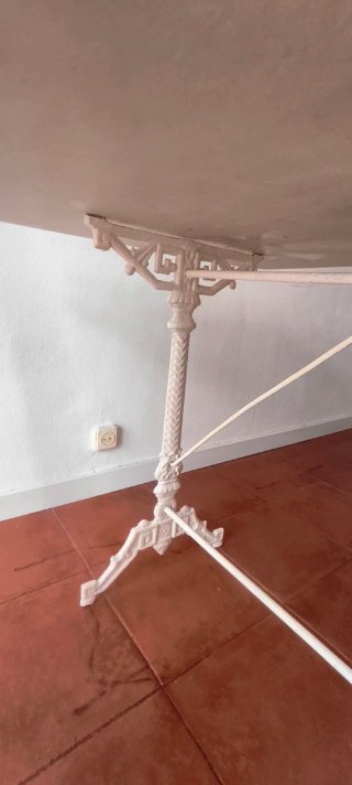 Mesa bistró vintage de mármol blanco