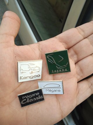 Pins coches antiguos