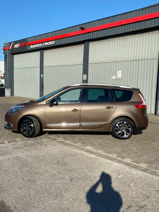 Renault Grand Scenic 2014