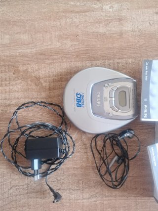 Reproductor CD Portátil Philips AZ7901