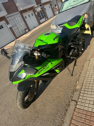Kawasaki Ninja ZX10R