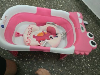 Bañera bebé rosa con termómetro