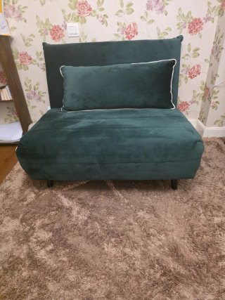 Sillón Cama Verde Maison Du Monde. Verde oscuro.