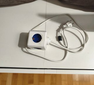 Ladrón cubo con USB con cable de 1'30 cm