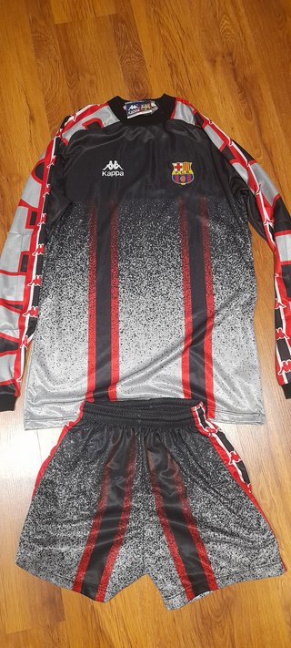 Camiseta y pantalón FC Barcelona 96-97 Victor Baia
