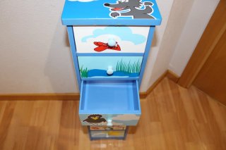 Cajonera infantil. Multiples usos.