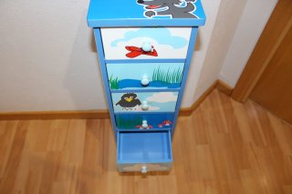 Cajonera infantil. Multiples usos.
