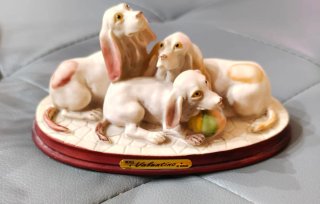 Statuetta Cani Basset Hound Valentino by Miriam