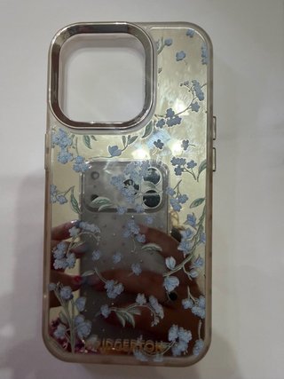 Funda iPhone 15 Pro floral
