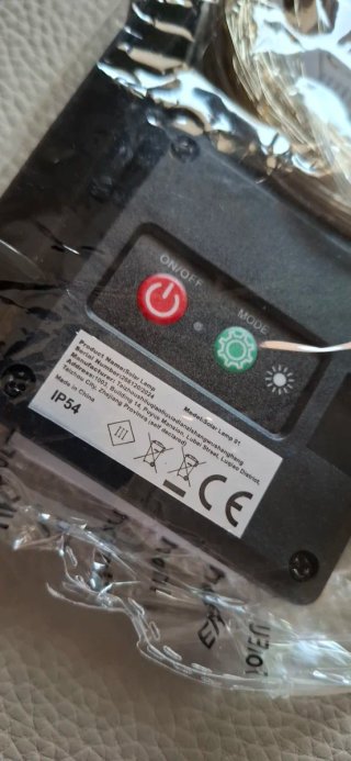 Catenaluci 300 LED 32m con pannello sare