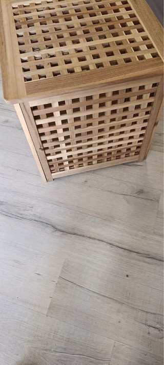 Mesa auxiliar madera IKEA