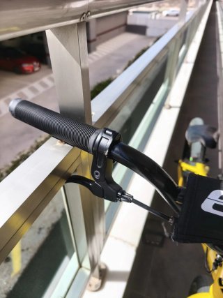Bicicleta BMX Amarilla