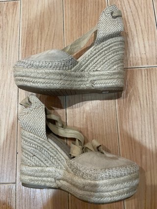 Zapatos CORINA Beige Plataforma