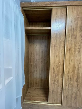 Regalar Puertas correderas armario madera