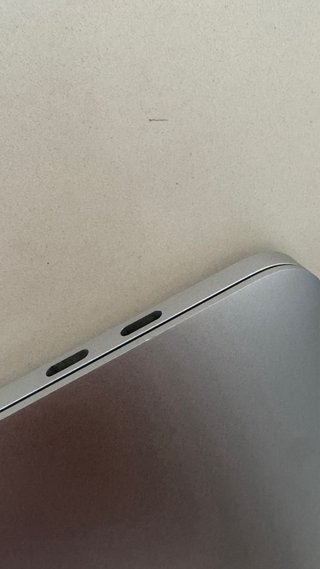 MacBook Pro M1 13” (2020) / 8Gb RAM / 512Gb SSD
