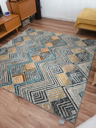Alfombra salón geométrica 2x2m