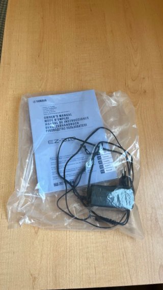 Piano/Teclado Yamaha EZ-310