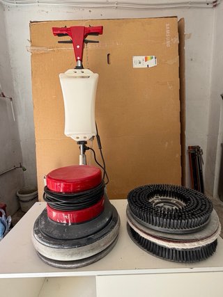 Brilladora industrial