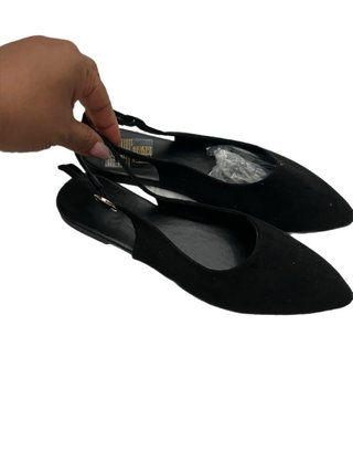 Zapatos Negros Slingback Puntiagudos